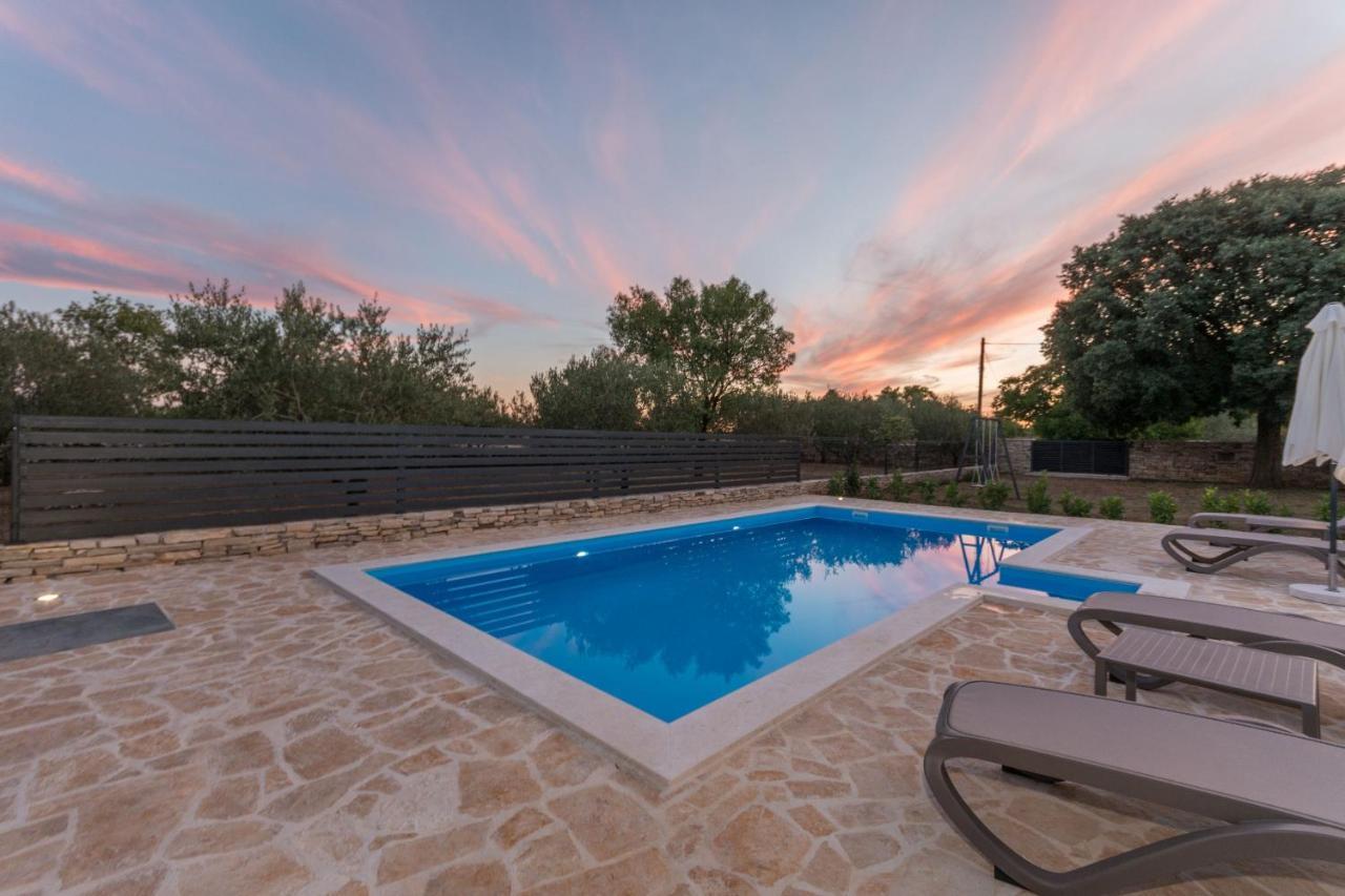 Villa Vitis Zadarvillas Oklaj Zewnętrze zdjęcie