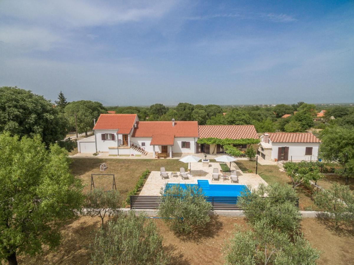 Villa Vitis Zadarvillas Oklaj Zewnętrze zdjęcie